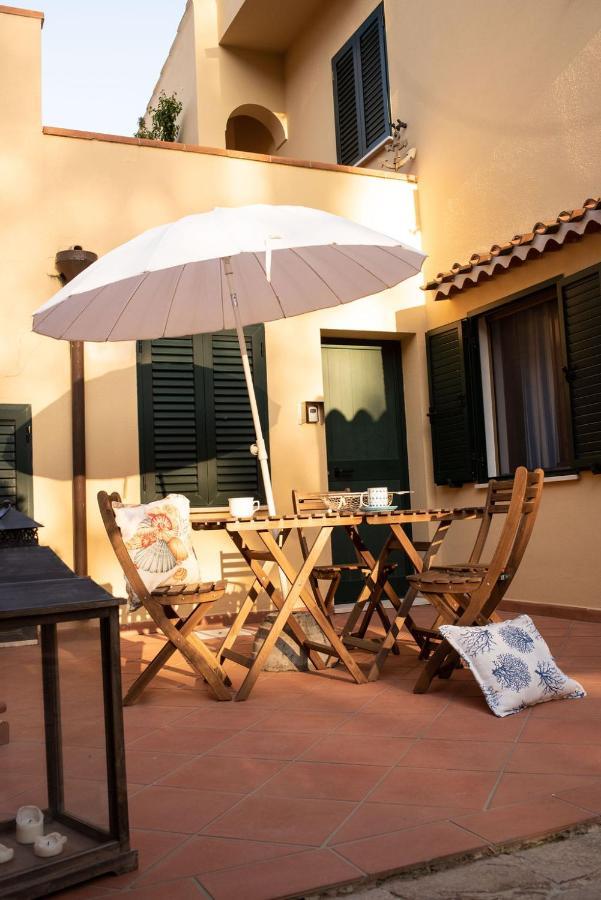 Raffinata Taverna Con Camino กาลา ลีเบรอตโต ภายนอก รูปภาพ